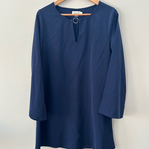 Molly Bracken NWOT Navy Blur V-Neck Cut Out Flare Sleeve A-Line Mini Dress - Picture 6 of 6